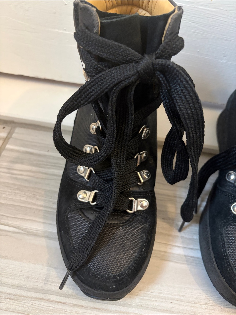 Isabel Marant Black Lace-Up High-Top Hiking Boots with Tan Lining - Picture 3 of 11